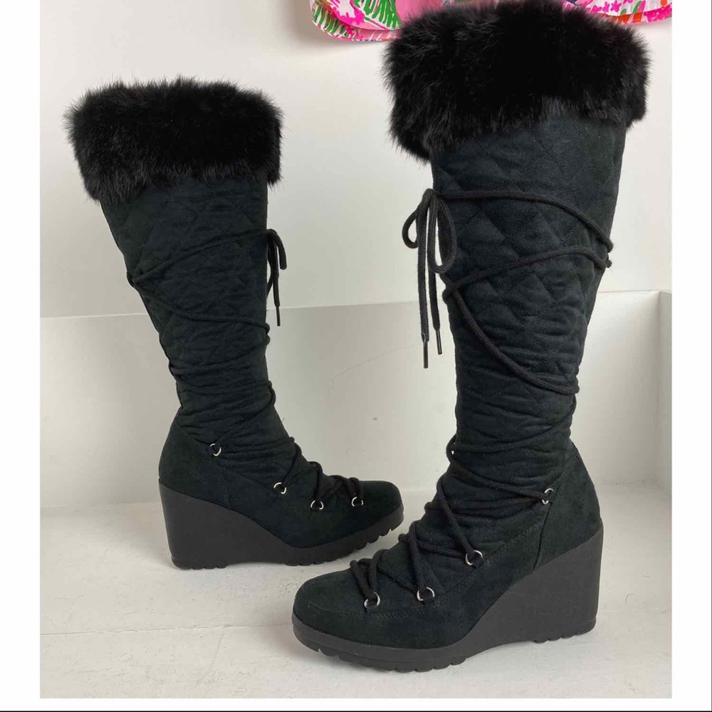 BAKERS Quilted Tall Lace Up Wedge Boots Sz 10